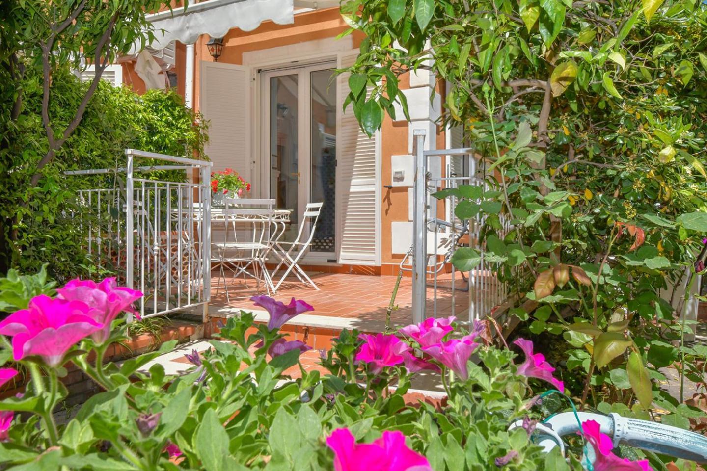 La Bouganville Holiday House Agropoli Ngoại thất bức ảnh